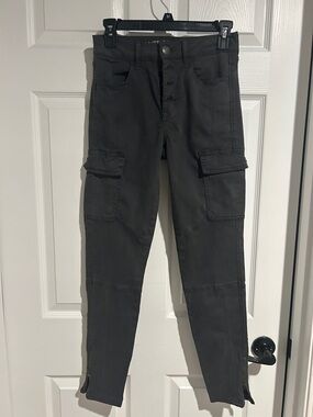 Women’s Charcoal Cargo Pants - Slim Style